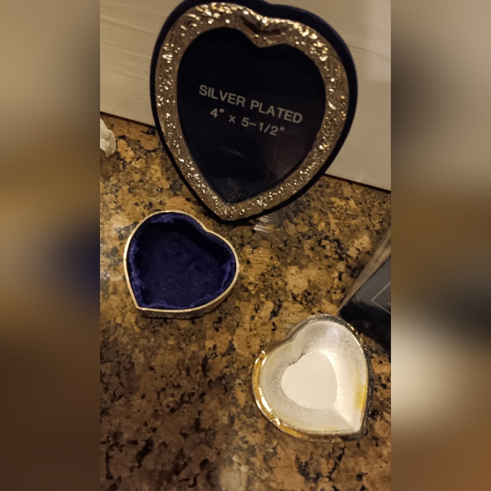 RG Silver Plated Heart Photo Frame and Trinket Boxes Set